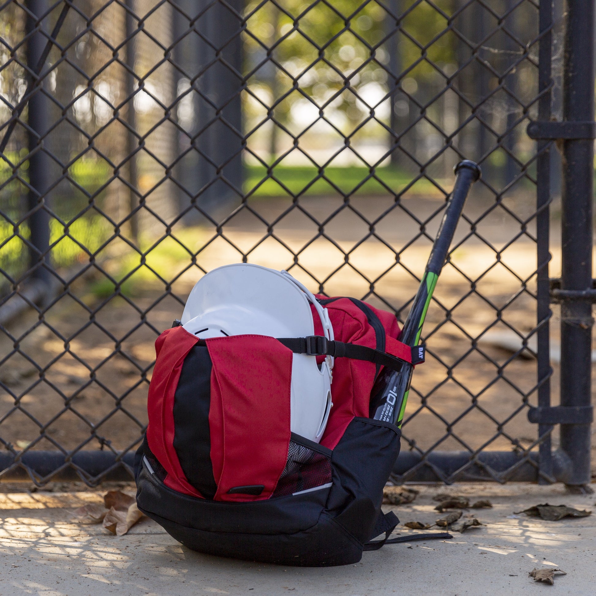 21.5 Liter Red Youth Baseball Equipment Backpack, 1 Sports Bag, 2836AW04-GOBR, New